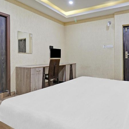 Hotel O Anbu Residency Tiruchirappalli Esterno foto