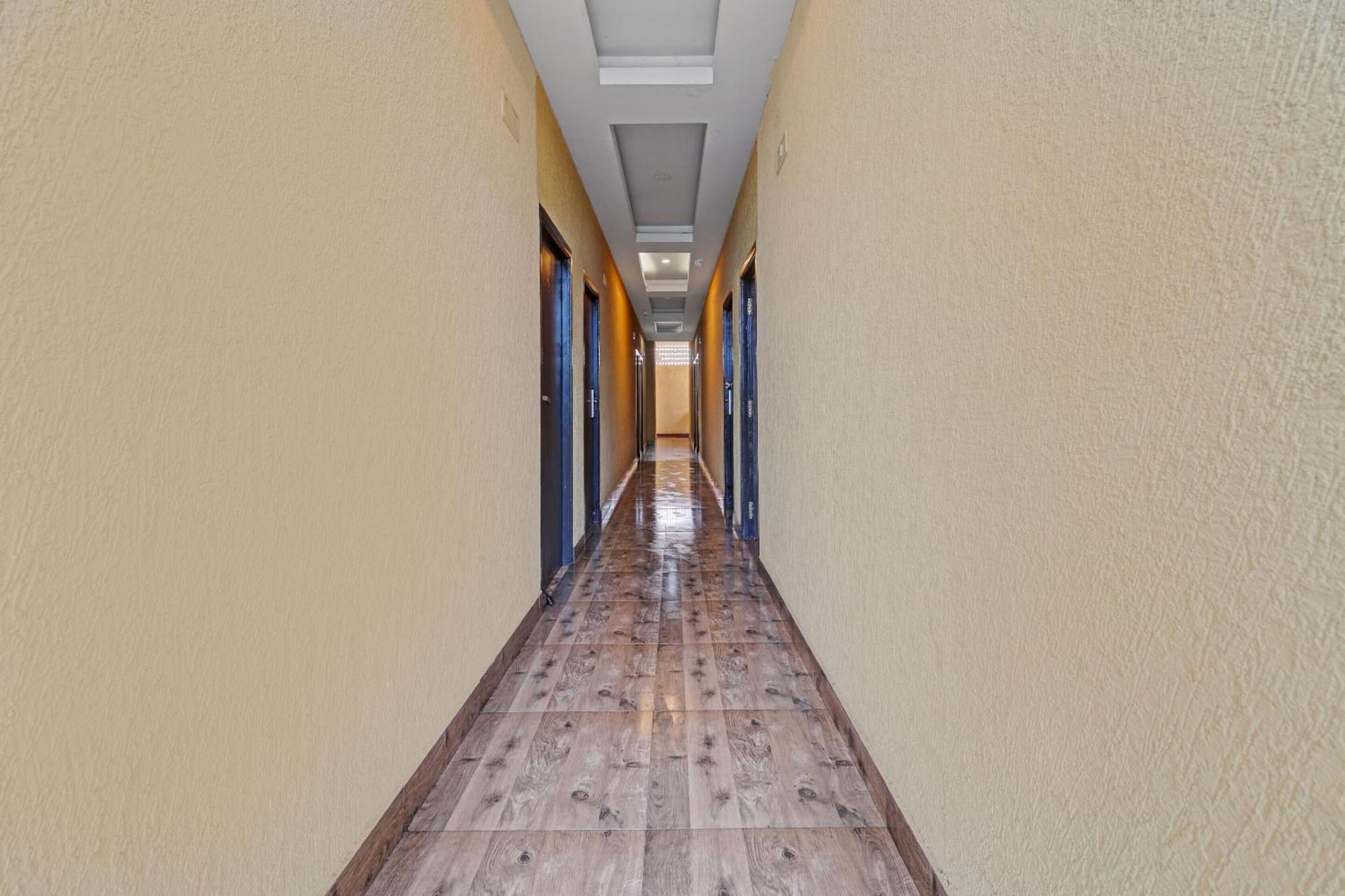 Hotel O Anbu Residency Tiruchirappalli Esterno foto