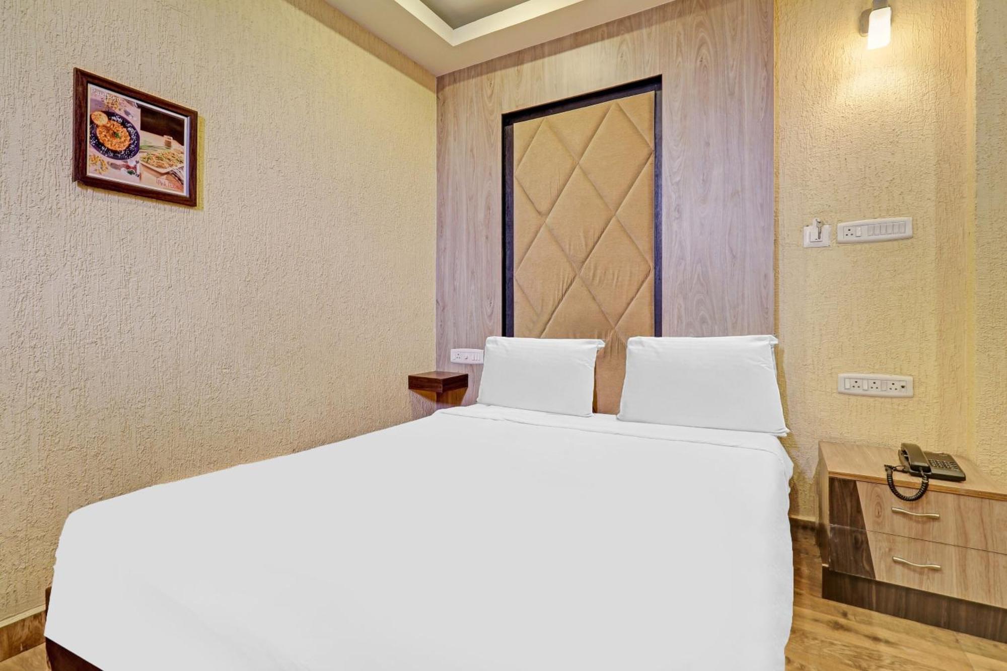 Hotel O Anbu Residency Tiruchirappalli Esterno foto
